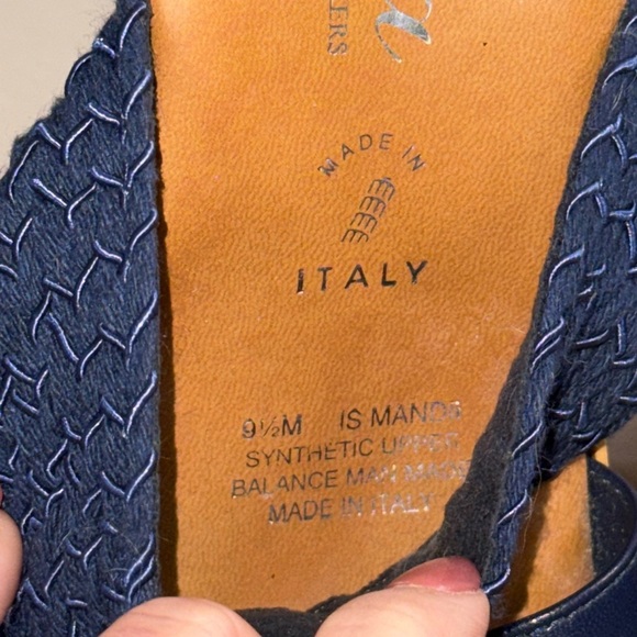 Italiana by Italian Shoemakers • Mandii Wedge Sandals - Picture 7 of 10